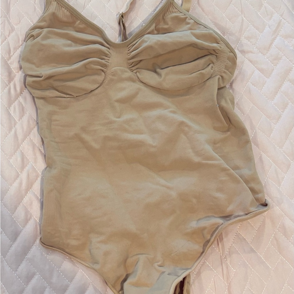 Skims Seamless Sculpt Thong Bodysuit